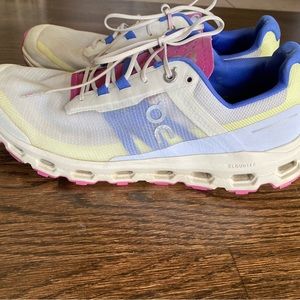 On Cloudvista Heather Rhubarb